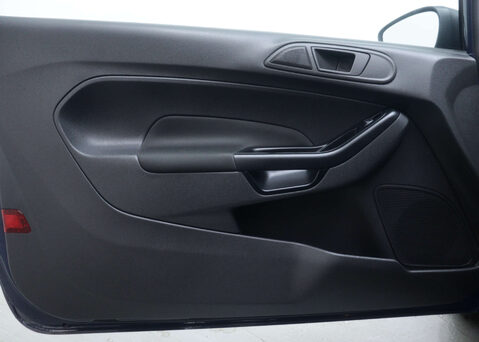 Ford Fiesta 1.5 Fiesta Base TDCi 3dr 39