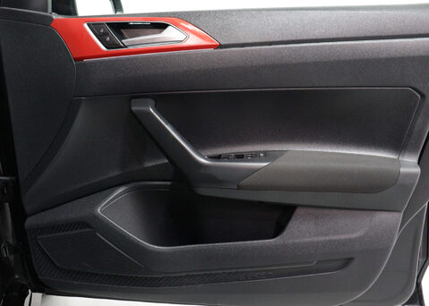 Volkswagen Polo 2.0 Polo GTi+ TSi Semi-Auto 5dr 31