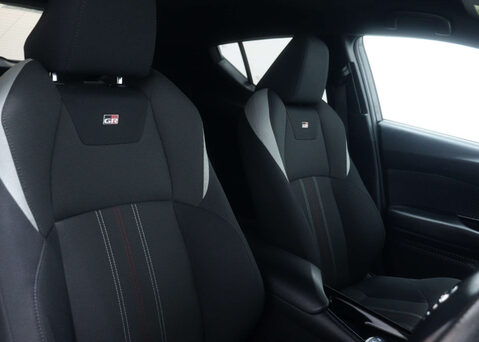 Toyota C-HR 1.8 C-HR GR Sport HEV CVT 5dr 44