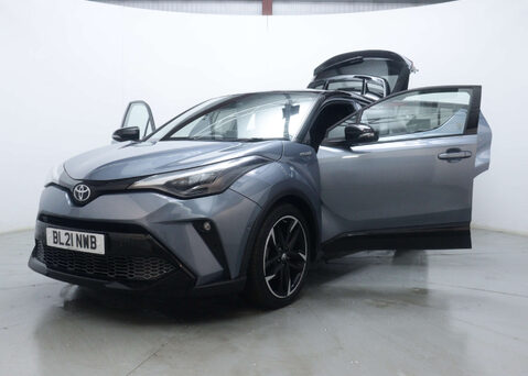 Toyota C-HR 1.8 C-HR GR Sport HEV CVT 5dr 54
