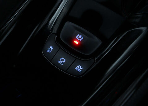 Toyota C-HR 1.8 C-HR GR Sport HEV CVT 5dr 35