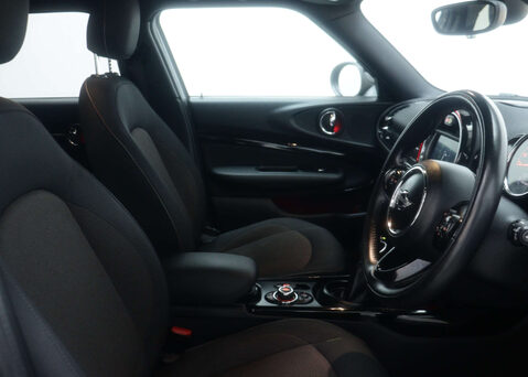 Mini Clubman 1.5 Clubman Cooper Auto 6dr 37