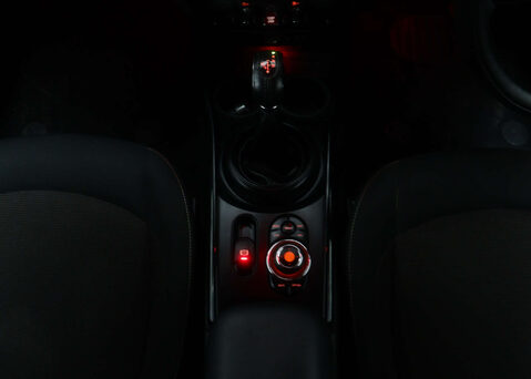 Mini Clubman 1.5 Clubman Cooper Auto 6dr 20