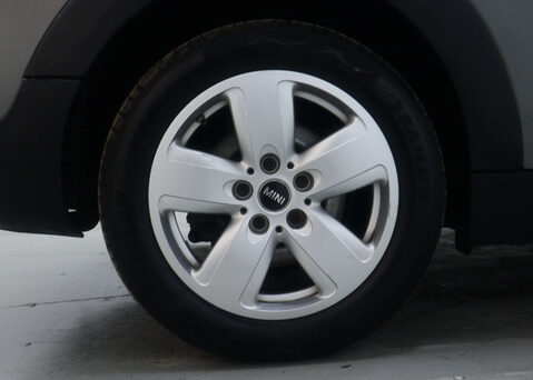 Mini Clubman 1.5 Clubman Cooper Auto 6dr 13