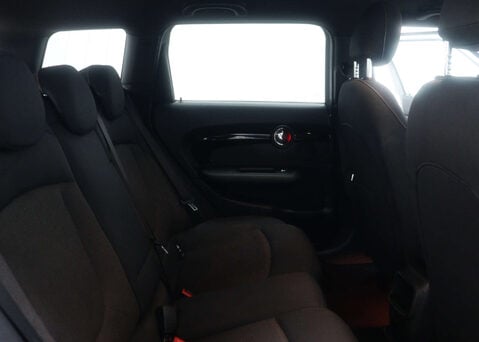 Mini Clubman 1.5 Clubman Cooper Auto 6dr 45