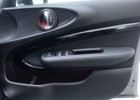 Mini Clubman 1.5 Clubman Cooper Auto 6dr 39