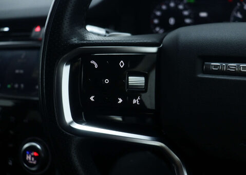 Land Rover Discovery Sport 1.5 Discovery Sport R-Dynamic SE P300e Auto 4WD 5dr 35