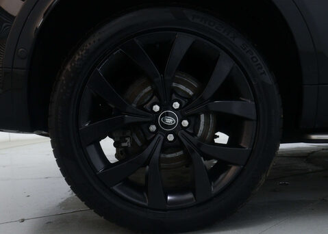 Land Rover Discovery Sport 1.5 Discovery Sport R-Dynamic SE P300e Auto 4WD 5dr 12