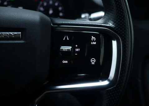 Land Rover Discovery Sport 1.5 Discovery Sport R-Dynamic SE P300e Auto 4WD 5dr 36