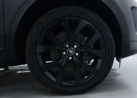 Land Rover Discovery Sport 1.5 Discovery Sport R-Dynamic SE P300e Auto 4WD 5dr 13