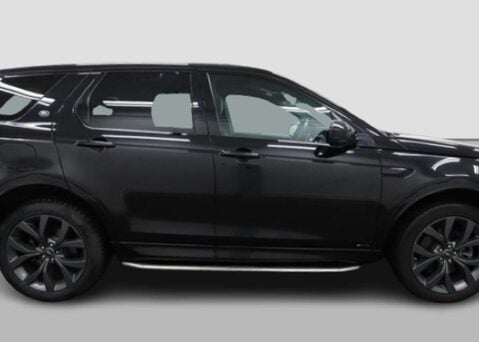 Land Rover Discovery Sport 1.5 Discovery Sport R-Dynamic SE P300e Auto 4WD 5dr 9