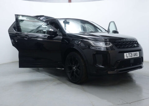 Land Rover Discovery Sport 1.5 Discovery Sport R-Dynamic SE P300e Auto 4WD 5dr 55