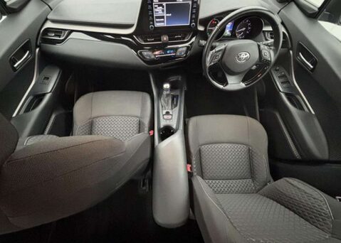 Toyota C-HR 1.8 C-HR Icon HEV CVT 5dr 9