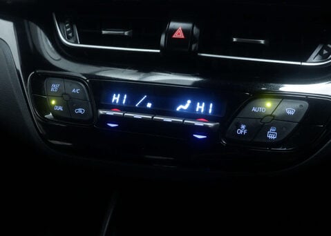 Toyota C-HR 1.8 C-HR Icon HEV CVT 5dr 26