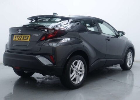 Toyota C-HR 1.8 C-HR Icon HEV CVT 5dr 9