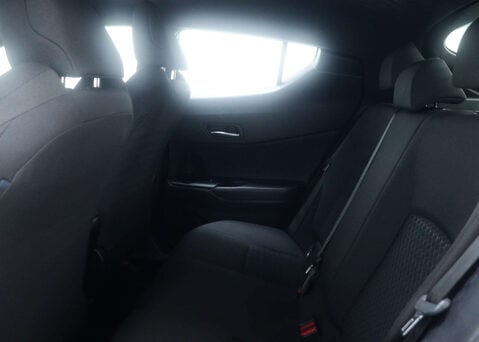 Toyota C-HR 1.8 C-HR Icon HEV CVT 5dr 41