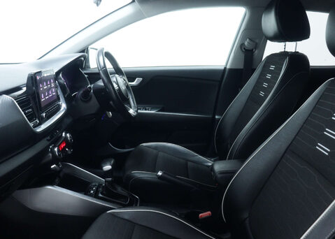 Kia Stonic 1.0 Stonic GT-Line ISG MHEV Semi-Auto 5dr 45