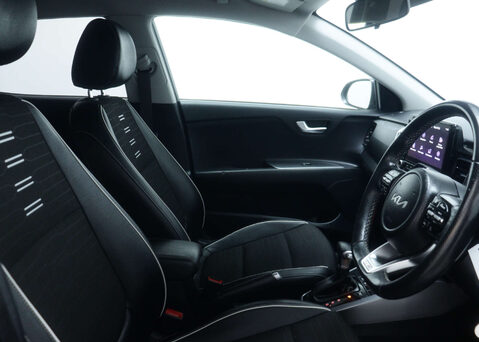 Kia Stonic 1.0 Stonic GT-Line ISG MHEV Semi-Auto 5dr 42