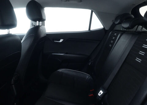 Kia Stonic 1.0 Stonic GT-Line ISG MHEV Semi-Auto 5dr 47