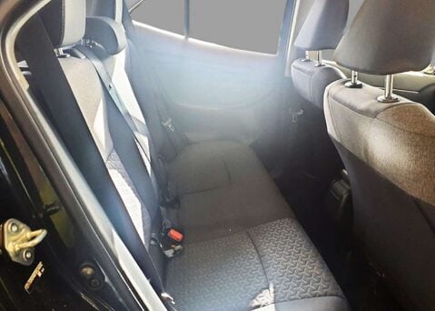 Toyota Yaris Cross 1.5 Yaris Cross Icon HEV Auto 5dr 10