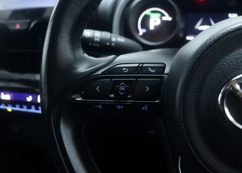 Toyota Yaris Cross 1.5 Yaris Cross Icon HEV Auto 5dr 33