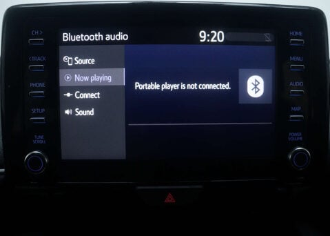 Toyota Yaris Cross 1.5 Yaris Cross Icon HEV Auto 5dr 21