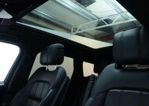 Land Rover Range Rover Sport 2.0 Range Rover Sport HSE Dynamic Black P400e Auto 4WD 5dr 57