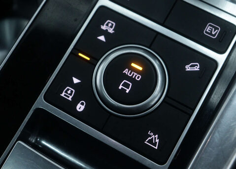 Land Rover Range Rover Sport 2.0 Range Rover Sport HSE Dynamic Black P400e Auto 4WD 5dr 36