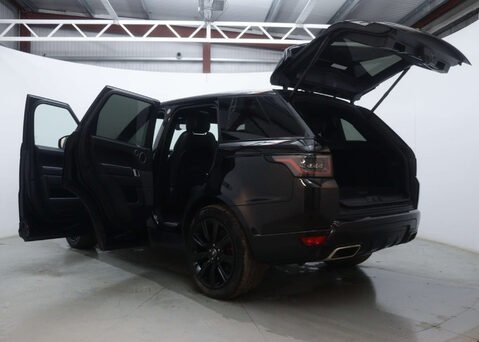 Land Rover Range Rover Sport 2.0 Range Rover Sport HSE Dynamic Black P400e Auto 4WD 5dr 68
