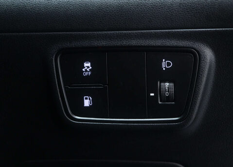 Hyundai TUCSON 1.6 Tucson Premium TGDi PHEV 4x4 Auto 4WD 5dr 41