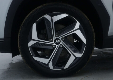 Hyundai TUCSON 1.6 Tucson Premium TGDi PHEV 4x4 Auto 4WD 5dr 14