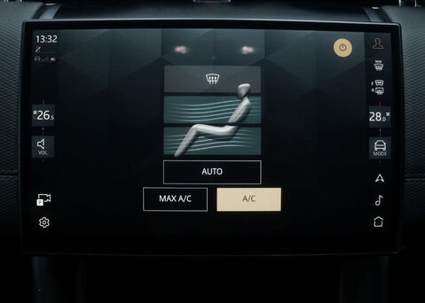 Land Rover Discovery Sport 1.5 Discovery Sport Dynamic SE PHEV A 4WD 5dr 26