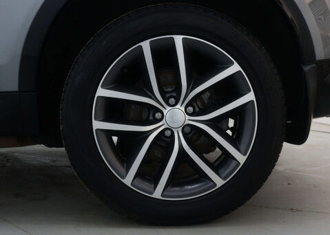 Land Rover Discovery Sport 1.5 Discovery Sport Dynamic SE PHEV A 4WD 5dr 16