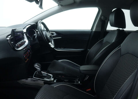 Kia Xceed 1.6 XCeed 3 PHEV Semi-Auto 5dr 50