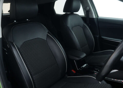 Kia Xceed 1.6 XCeed 3 PHEV Semi-Auto 5dr 47