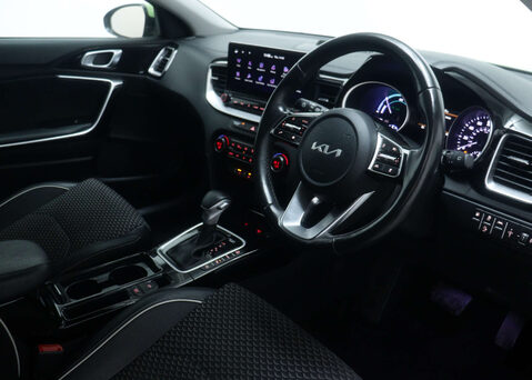 Kia Xceed 1.6 XCeed 3 PHEV Semi-Auto 5dr 45