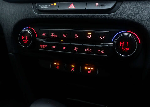 Kia Xceed 1.6 XCeed 3 PHEV Semi-Auto 5dr 33