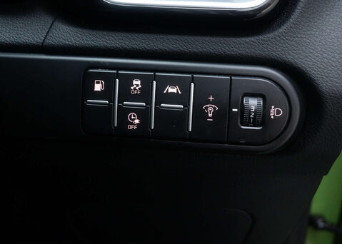 Kia Xceed 1.6 XCeed 3 PHEV Semi-Auto 5dr 43