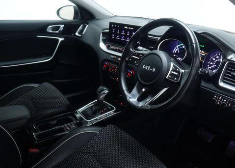 Kia Xceed 1.6 XCeed 3 PHEV Semi-Auto 5dr 44