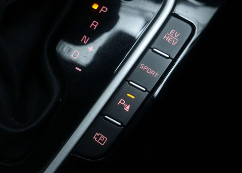 Kia Xceed 1.6 XCeed 3 PHEV Semi-Auto 5dr 35