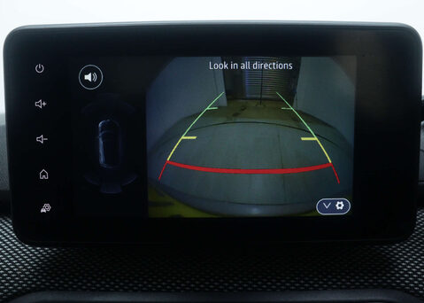 Dacia Sandero 1.0 Sandero Journey TCE Auto 5dr 25