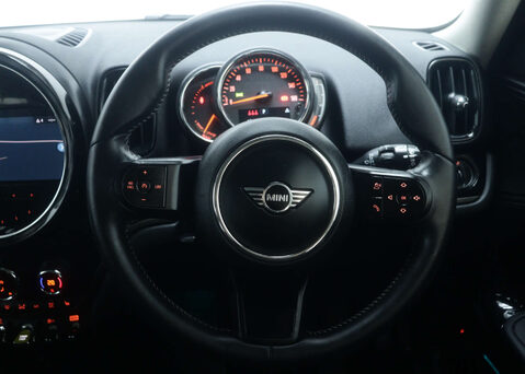 Mini Countryman 1.5 Countryman Cooper S E ALL4 Classic Auto 4WD 5dr 18