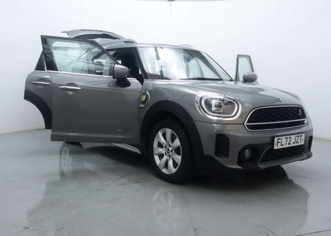 Mini Countryman 1.5 Countryman Cooper S E ALL4 Classic Auto 4WD 5dr 52
