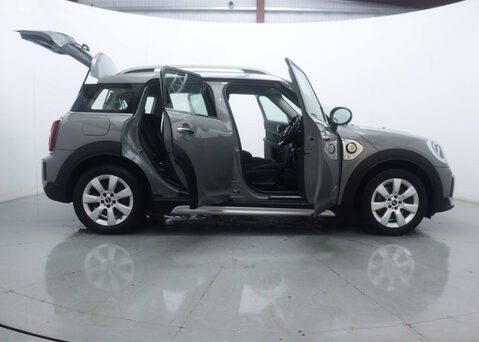 Mini Countryman 1.5 Countryman Cooper S E ALL4 Classic Auto 4WD 5dr 59
