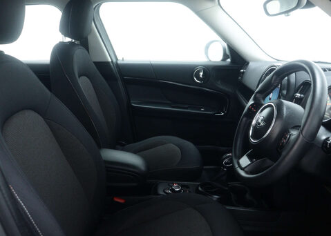 Mini Countryman 1.5 Countryman Cooper S E ALL4 Classic Auto 4WD 5dr 42