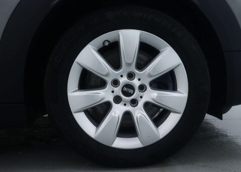 Mini Countryman 1.5 Countryman Cooper S E ALL4 Classic Auto 4WD 5dr 14