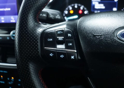 Ford Fiesta 1.0 Fiesta ST-Line T MHEV Auto 5dr 34