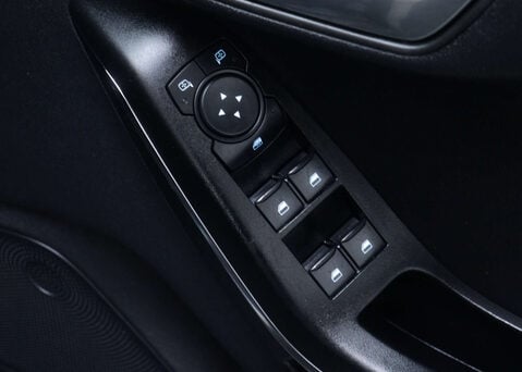 Ford Fiesta 1.0 Fiesta ST-Line T MHEV Auto 5dr 40