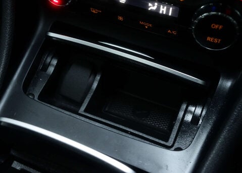 Mercedes-Benz GLA 1.6 GLA 200 AMG Line Edition+ Auto 5dr 36