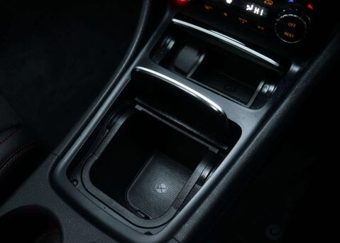 Mercedes-Benz GLA 1.6 GLA 200 AMG Line Edition+ Auto 5dr 37